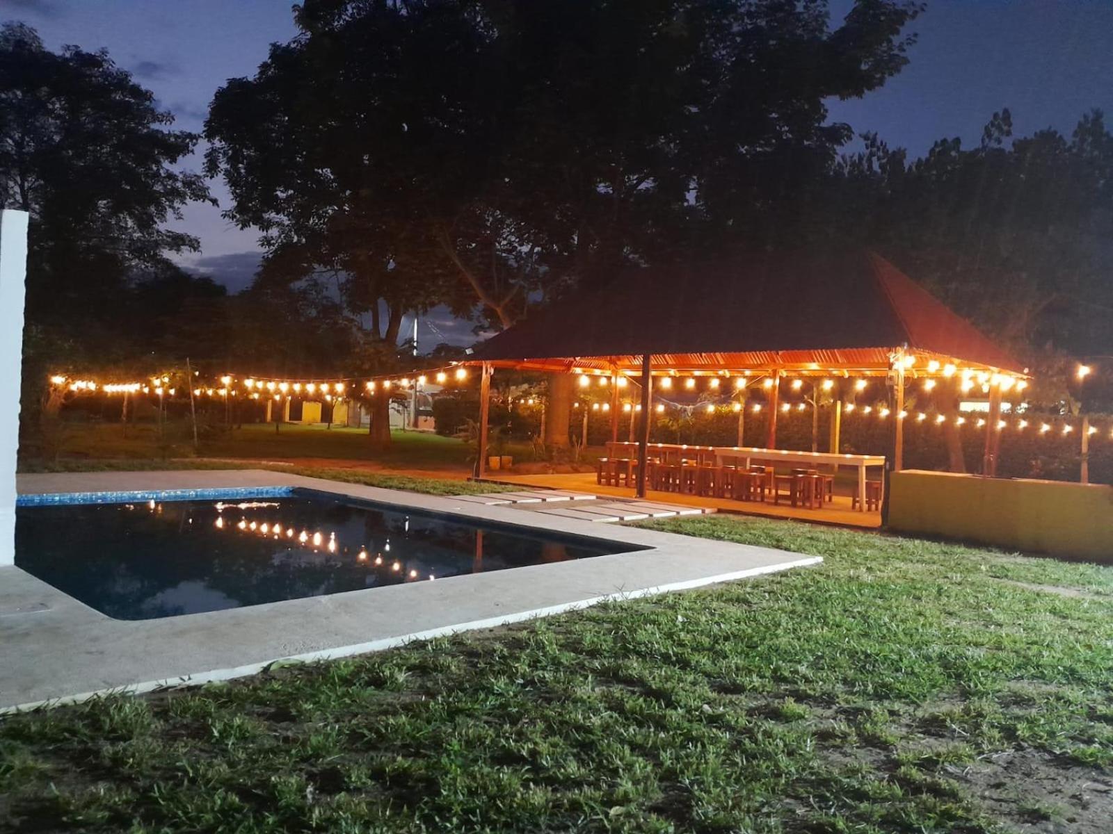Garden Suites Comalcalco Exterior foto